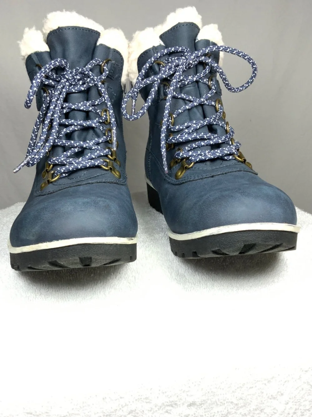 NWOT - JBU Blue Water Resistant Ankle Boots - Size 8.5